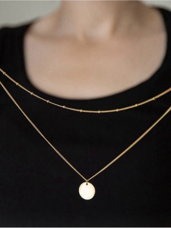 Arvo Jewelry - Gold Tone Layered Single Disk
Necklace Retail $29.00